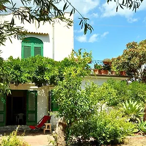 Seafront Garden House Italia